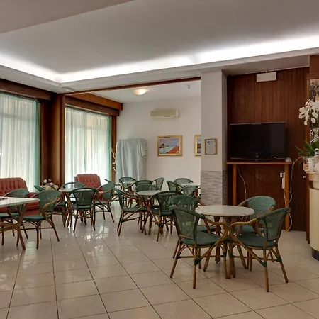 Gadames - Lunch On The Hotell 3*